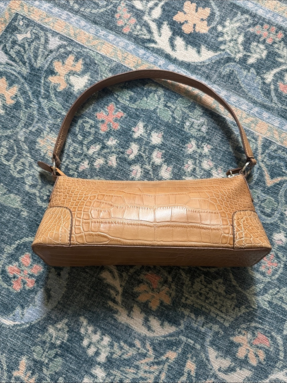 Tommy Hilfiger Shoulder Bag